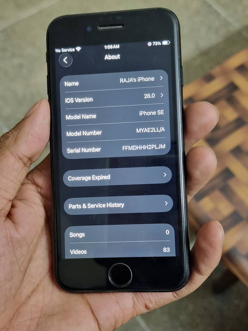 iPhone SE 2020 64GB Factory Unlock. Airtight IOS 26 updated 2