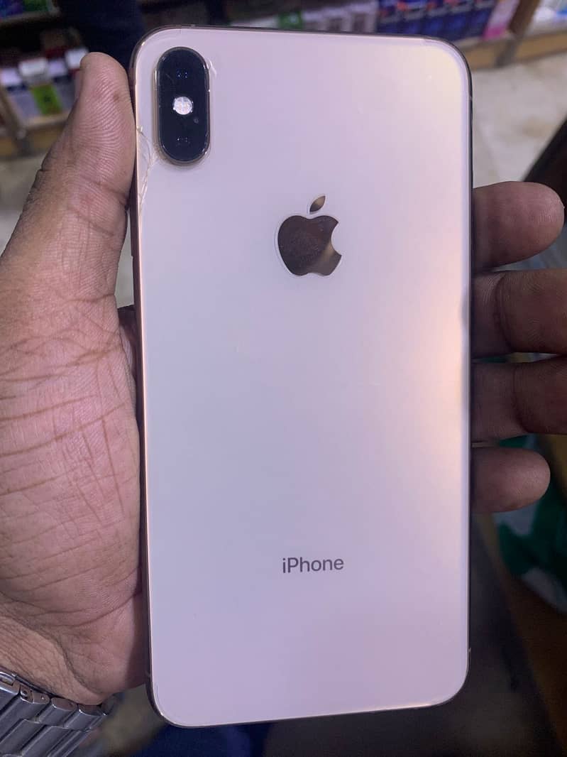 Iphone xs max 256gb dual sim physical aproved 0