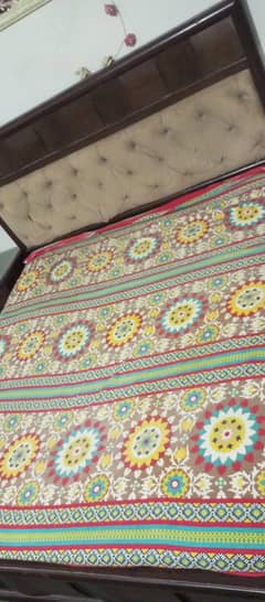 sale king size bed 10/10 condition