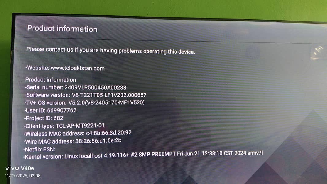 TCL smart led 40. inch . . . only  5 days hardly used . . 2
