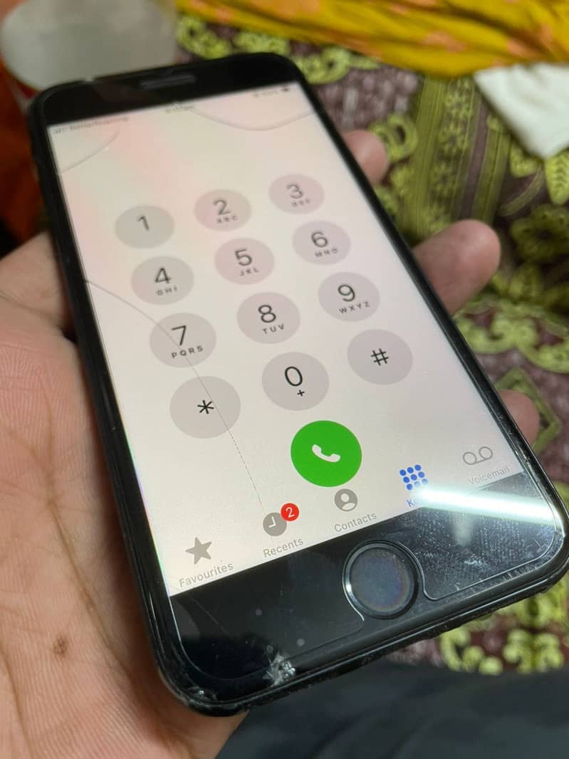 Iphone SE 2020 FU with box exchange possible amd sale read add 0