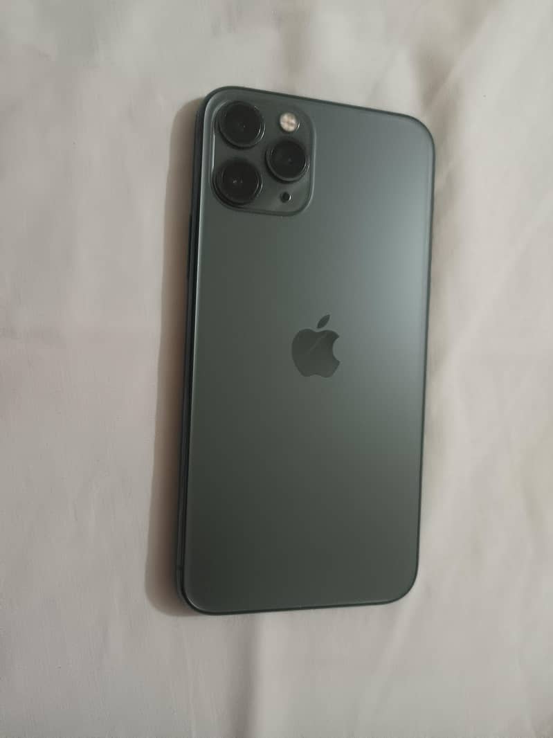 iphone 11pro 256 neat and clean non pta not open battery health 72 0