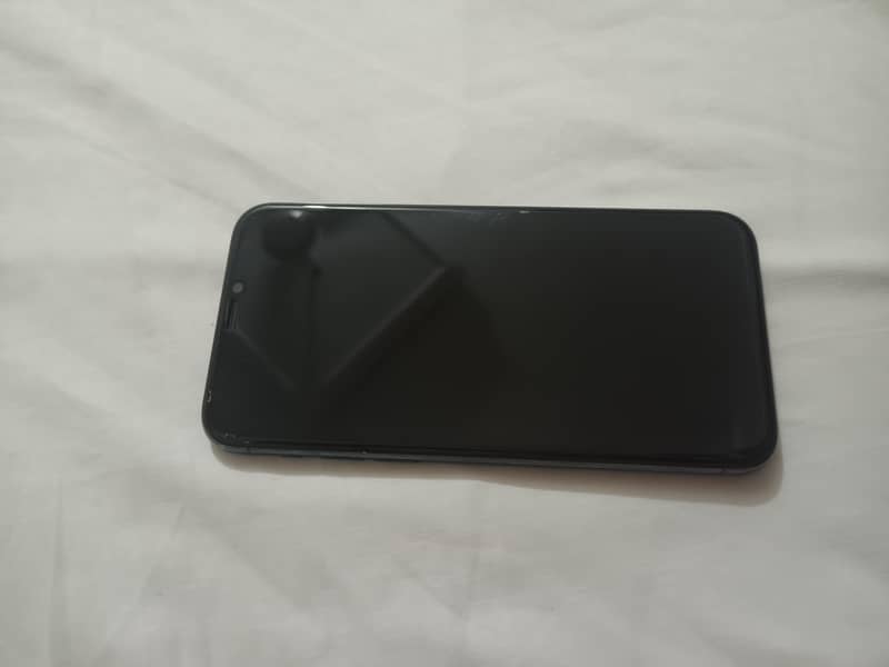 iphone 11pro 256 neat and clean non pta not open battery health 72 5