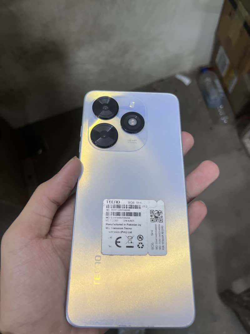 Tecno spark go 2024 1
