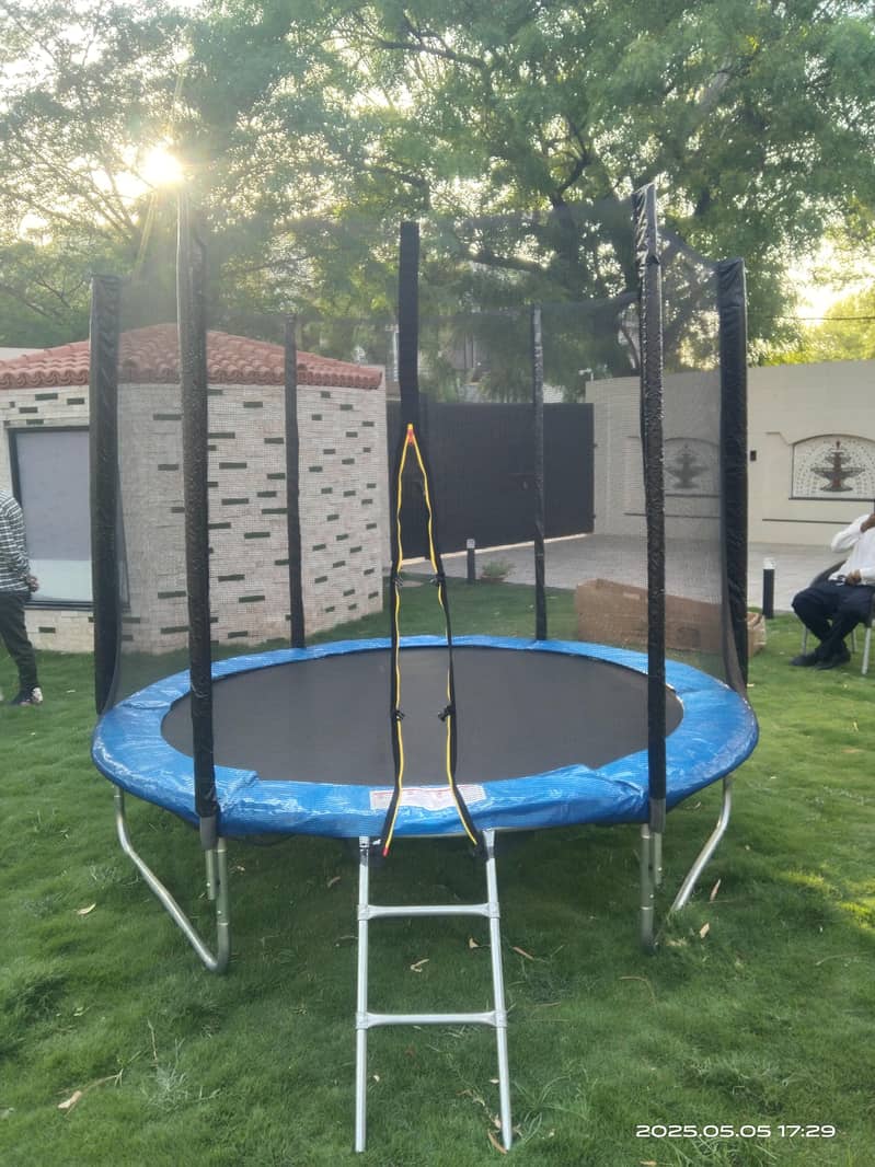 Jumping jhola 8ft Trampoline 0