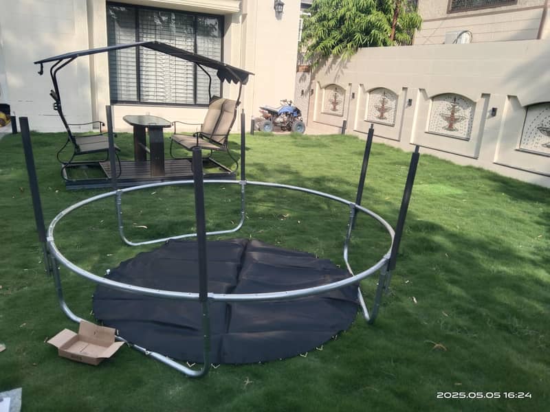 Jumping jhola 8ft Trampoline 3