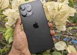 I phone 14 pro jv 256 gb battery health 87