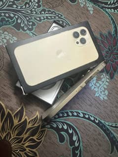 iPhone 13 Pro Max. (128Gb Pta Approved)