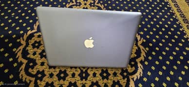 MacBook
