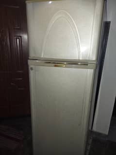 Dawlance fridge for sale