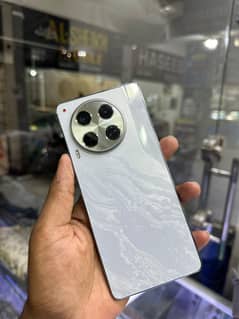 comon 30 conditions 9.5by 10 4 month warranty