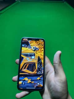 iphone 11 urgent sale 03199940948