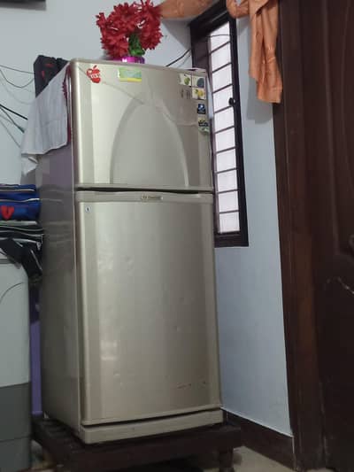 dowlance farige ha Jo bechni ha pase zarort han