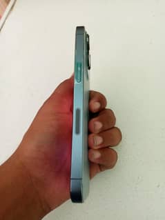 condition 10 by 10 battery health 89storge 128