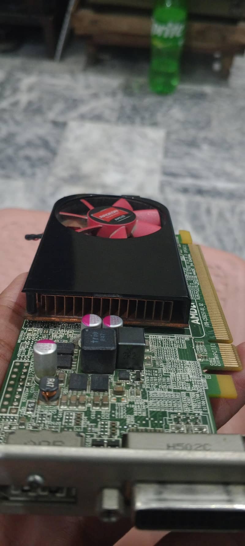 amd graphics card  2gb condition like NEW CONDITION 4