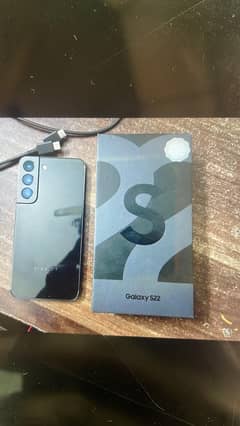Samsung S22
