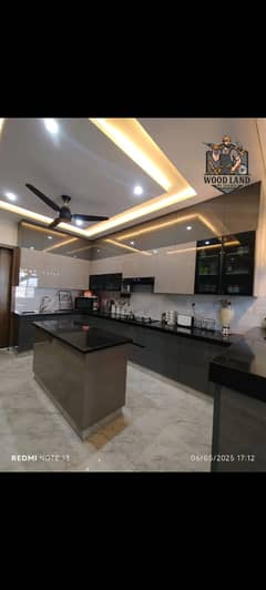Carpenters/Wood Works/Cupboards/Kitchen Cabinet/Media Wall/Racks