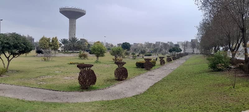 10 Marla Hot Location Plot For Sale In New Lahore City Phase 3 A Block 3