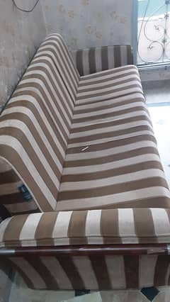 sofa combed