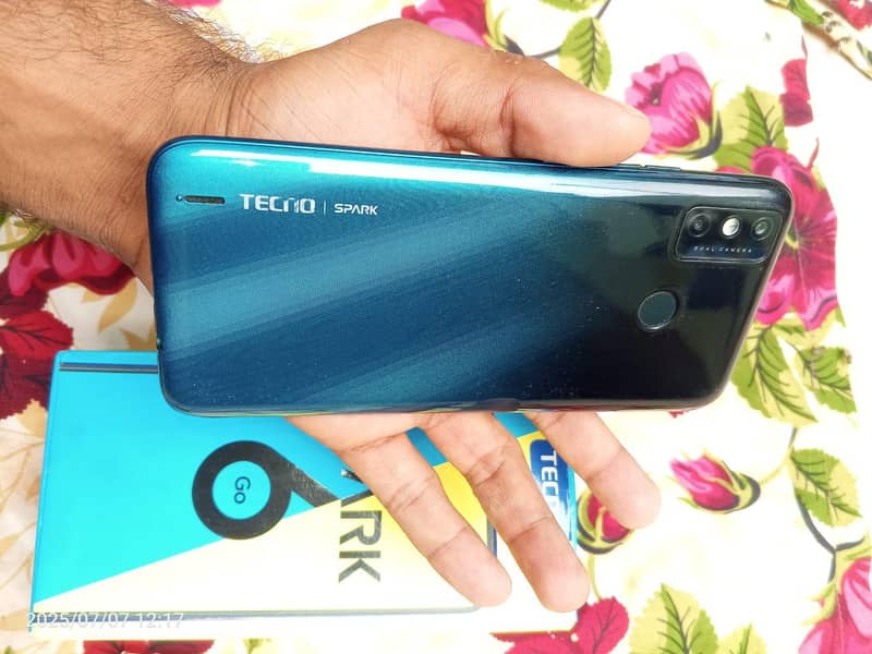 Tecno Spark 6 go 2/32 with Box 8