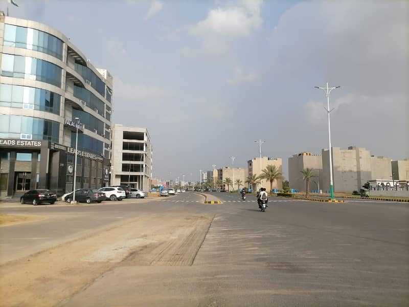 Ideal Location Plot DHA Phase 8 Y Block 5
