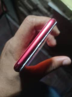 I Phone SE 2020 64 Gb PATA Approved Latest iOS version 26
