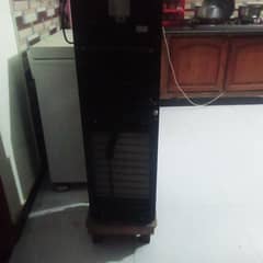 Homage water dispenser. Whatsapp no# 0/3/00/34/5/9/8/9/0
