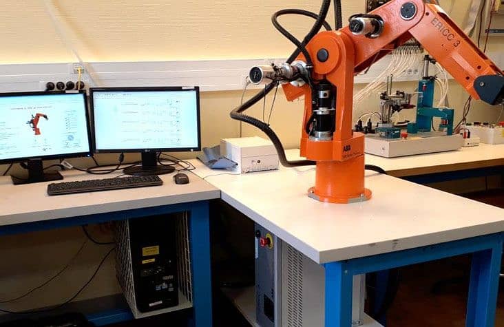Engineering Training That Gets You Hired – Real Machines, Real Skills 1