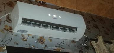 Dawlance ac 1ton neat and clean condition non inverter ha