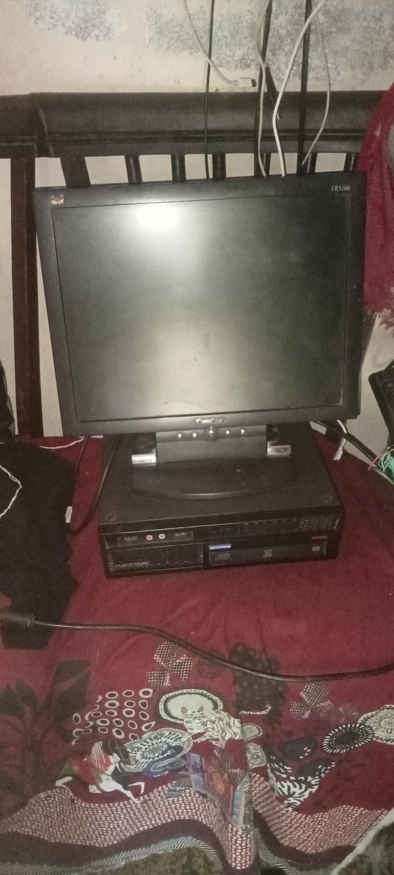 LENOVO PC IN LOW PRICE  AND GOOD CONDITION WITH KEYBOARD MOUSE ALL. 2