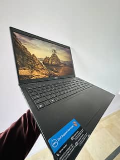 Dell Latitude 3520 – i5 11th Gen | 16GB | 512 SSD – Like New