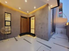 Get An Attractive House In Lahore Under Rs. 20000000