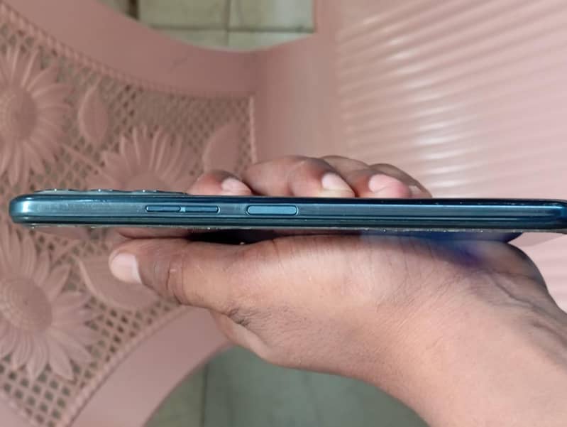 tecno camon 18p  8/128 only mobile. read add 3