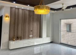 Get Your Hands On House In Lahore Best Area