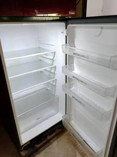 Brand Haier model no Hrf /336ip