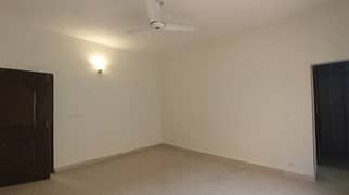 Ready To Buy A House 12 Marla In Lahore