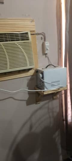window cabenat ac 1.75 tn