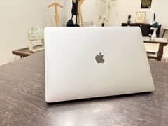 MacBook Pro 2019 - 16 inch in Neat & Clean Condition