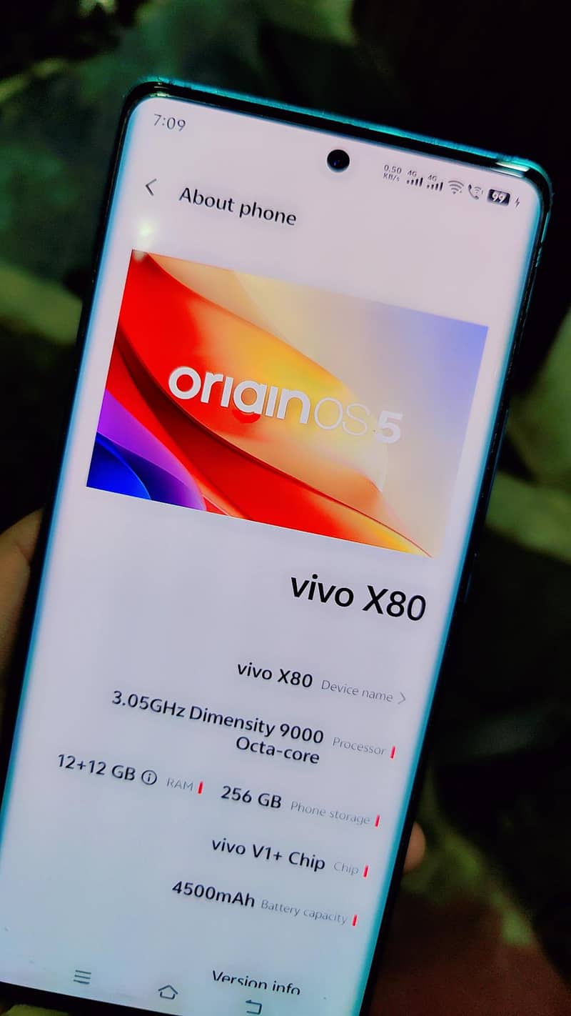 vivo x80 24GB ram 6.8 edge display 15 update software 10.10 condition 8