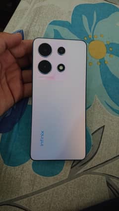  Infinix Note 30 256GB – Great Condition | Minor Issue | Best Price!