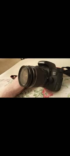 Canon 750D