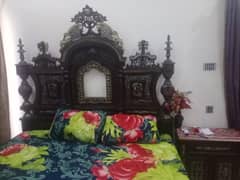 bed set for sale , bed dressing and side tables
