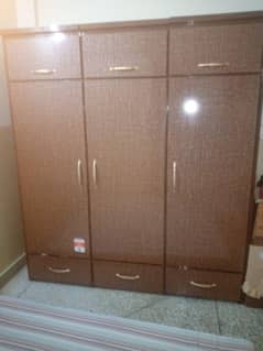 3 door cupboard