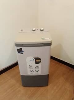 WASHING MACHINE YASHIKA NEAT AN CLEAN