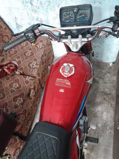 Honda 125 10/10 condition