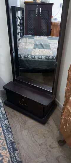 sliding dressing table