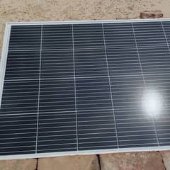 200 watt N type 10 bus bar solar panel 1 year used