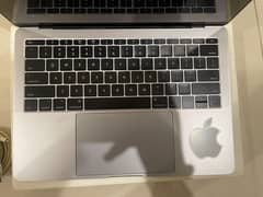 Macbook pro 2017 13inch