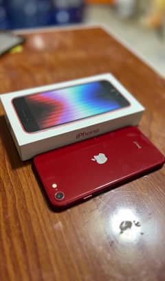 iPhone SE 2022 model with box