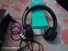 Head phones gaming and call centre